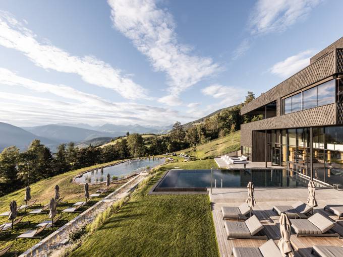 Neues Luxury Spa Resort in Südtirol Thumbnail